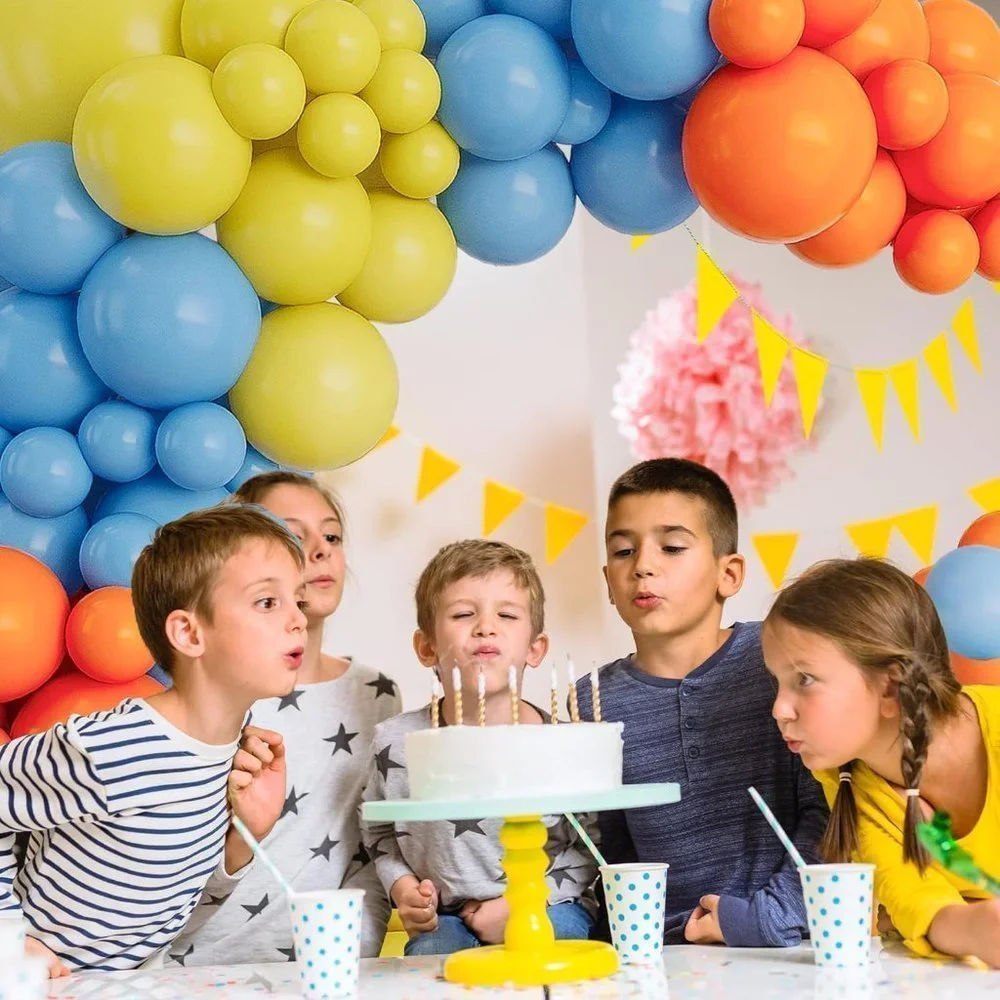132Pcs Orange and Yellow Balloon Arch Garland Kit-Light
